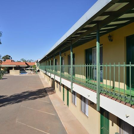 The Tower Hotel Kalgoorlie Exterior foto