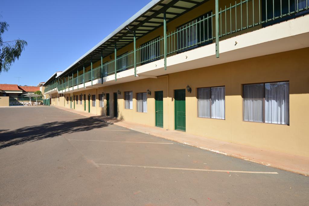 The Tower Hotel Kalgoorlie Exterior foto